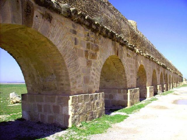 Oudna - Römischer Aquädukt